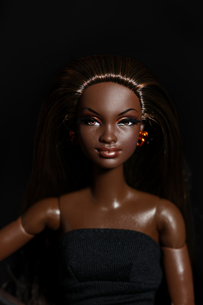 Barbie Collector The Look City Shine