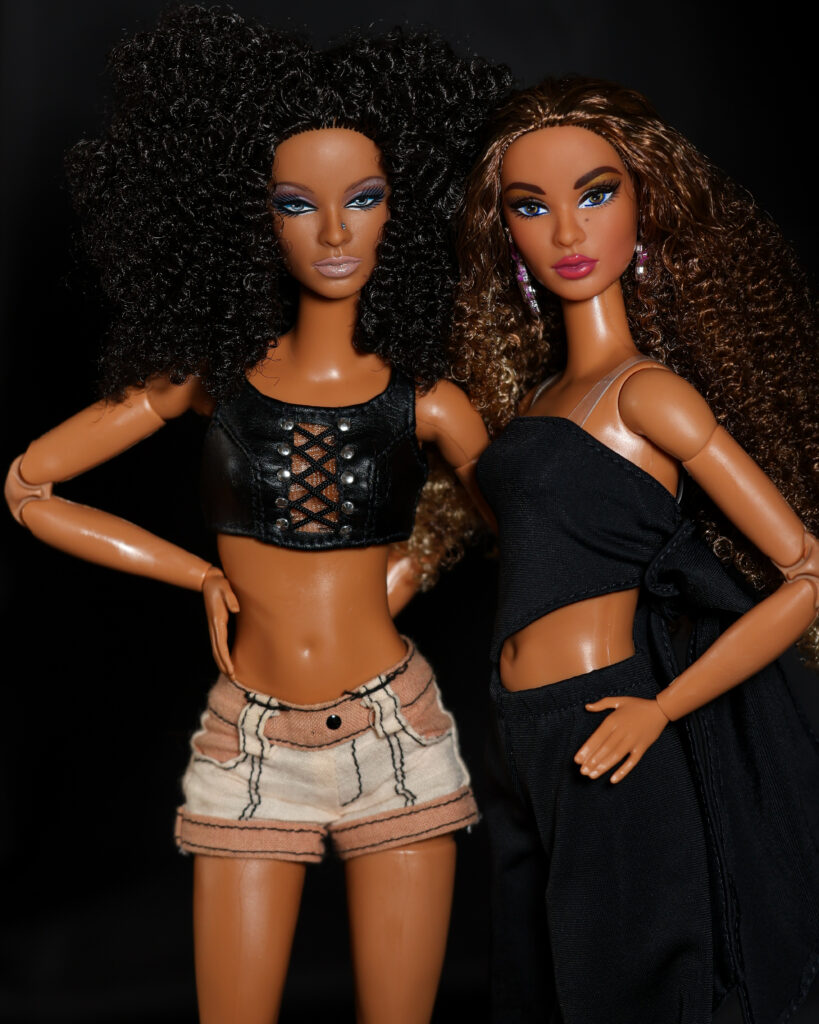 Barbie Hard Rock Café 2007 & Barbie Global Glamour Luciana 2016