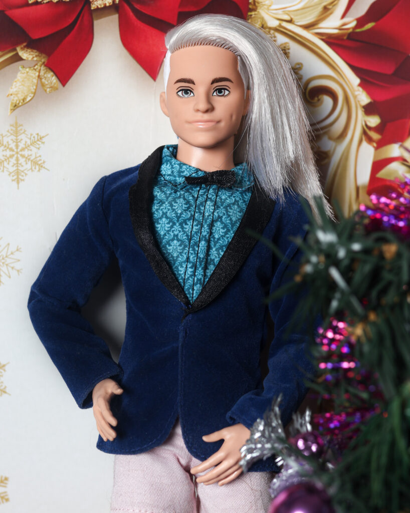 Barbie Color Reveal - Rainbow Mermaid Series - Silver Merman Ken