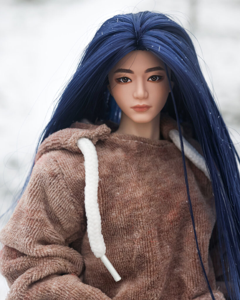BTS – The Bangtan Boys Dolls – Edition Prestige K-Pop – V (OOAK)