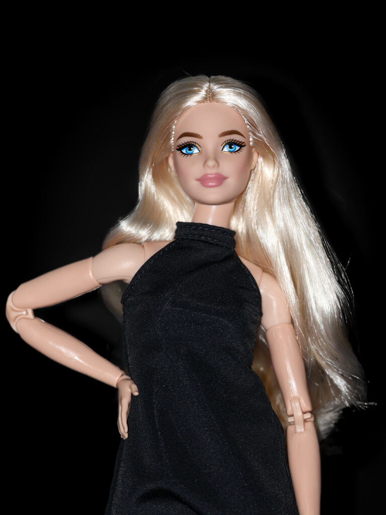 Barbie Signature Basics You Create Neutral Kit 003