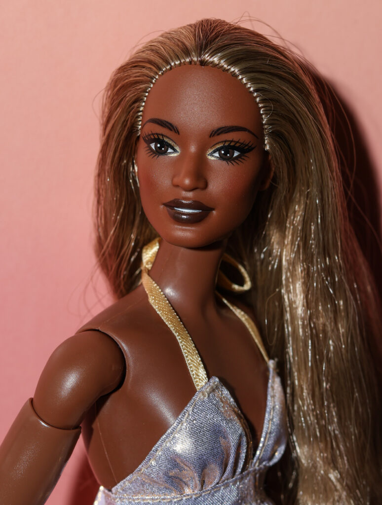 Barbie Signature Basics You Create Neutral Kit 002