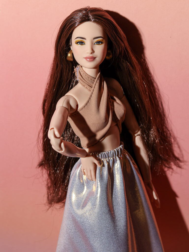 Barbie Basics 2026 Neutral Serie model 6