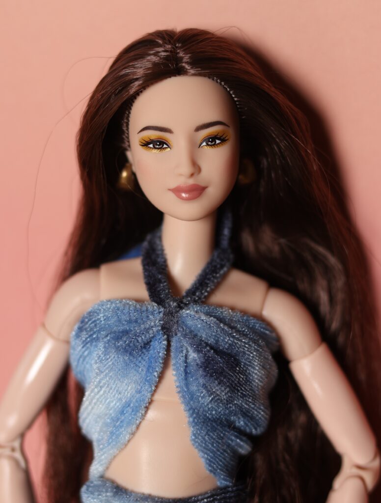 Barbie Basics 2026 Neutral Serie model 6