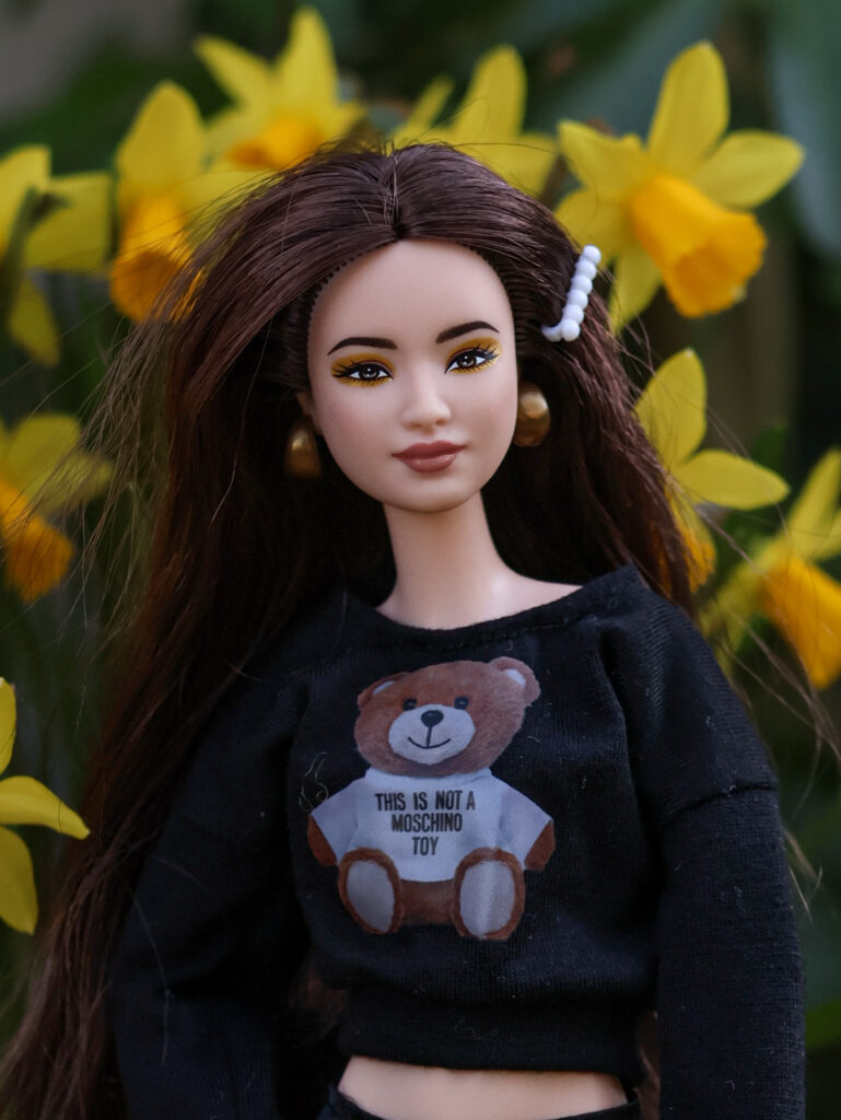Barbie Basics 2026 Neutral Serie model 6
