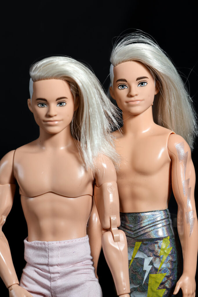 Barbie Color Reveal - Rainbow Mermaid Series - Silver Merman Ken