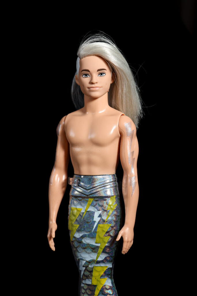 Barbie Color Reveal - Rainbow Mermaid Series - Silver Merman Ken