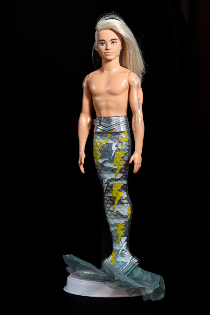 Barbie Color Reveal - Rainbow Mermaid Series - Silver Merman Ken