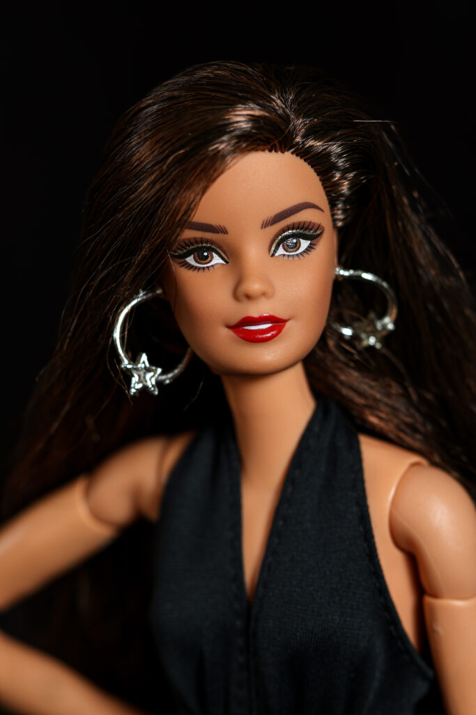 Barbie Holiday 2020 Brunette